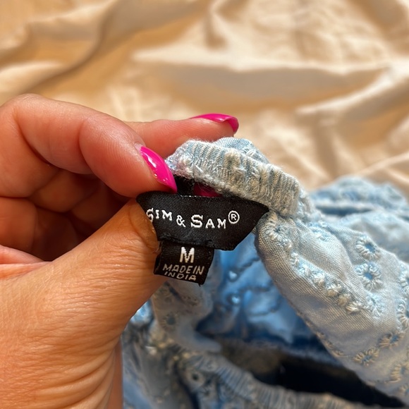 Eyelet crop top - Picture 4 of 4